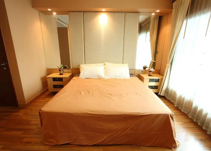 Jj Mansion Bangkok